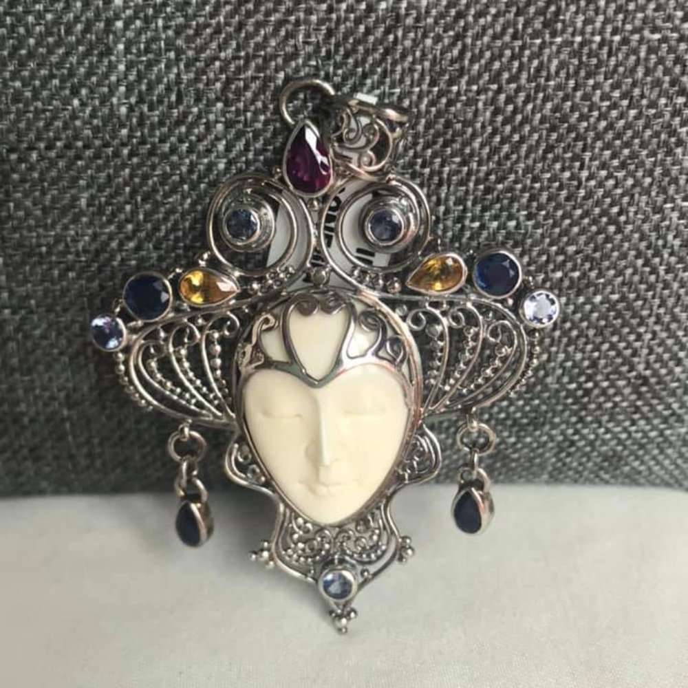 Bali Princess bone pendant